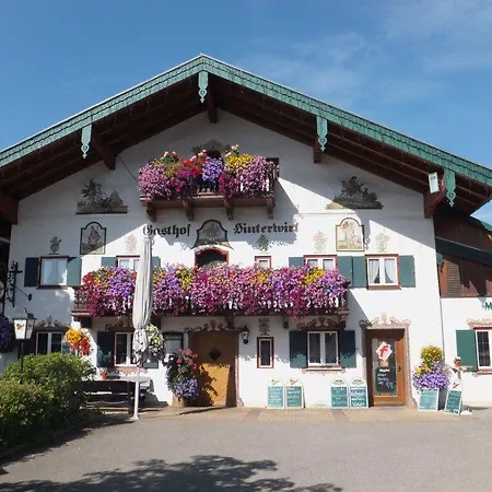 Hinterwirt * Ubersee